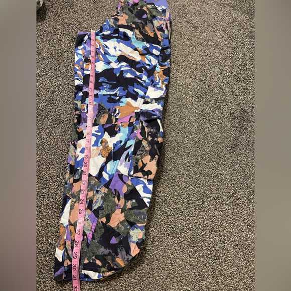 Fp movement by Free People Mesmerize Me Printed Pants | Size medium - Picture 10 of 10